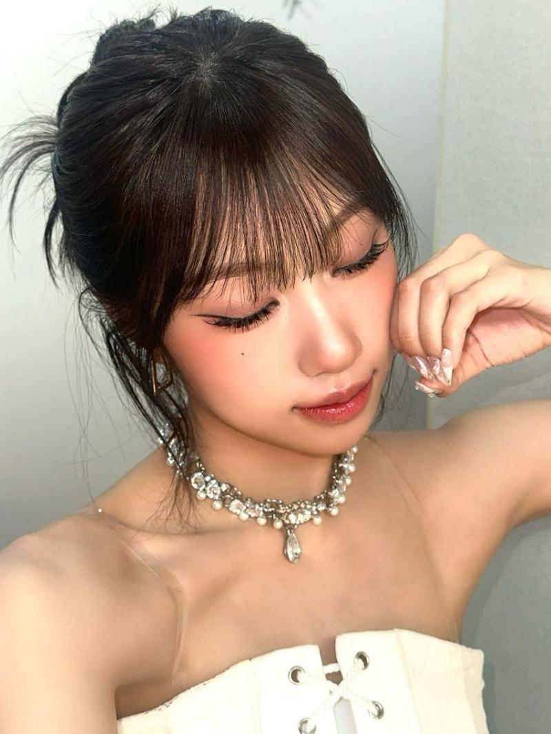 이즈나 방지민, 유사랑, 최정은