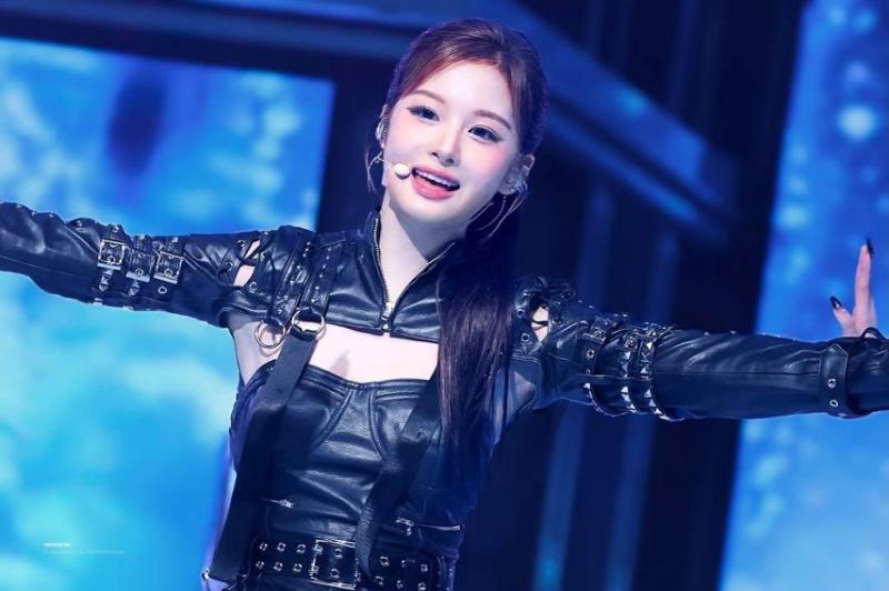 NMIXX (엔믹스) 설윤