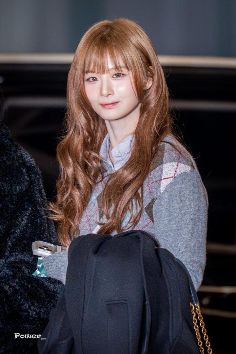 대만으로 출국하는 엔믹스 설윤