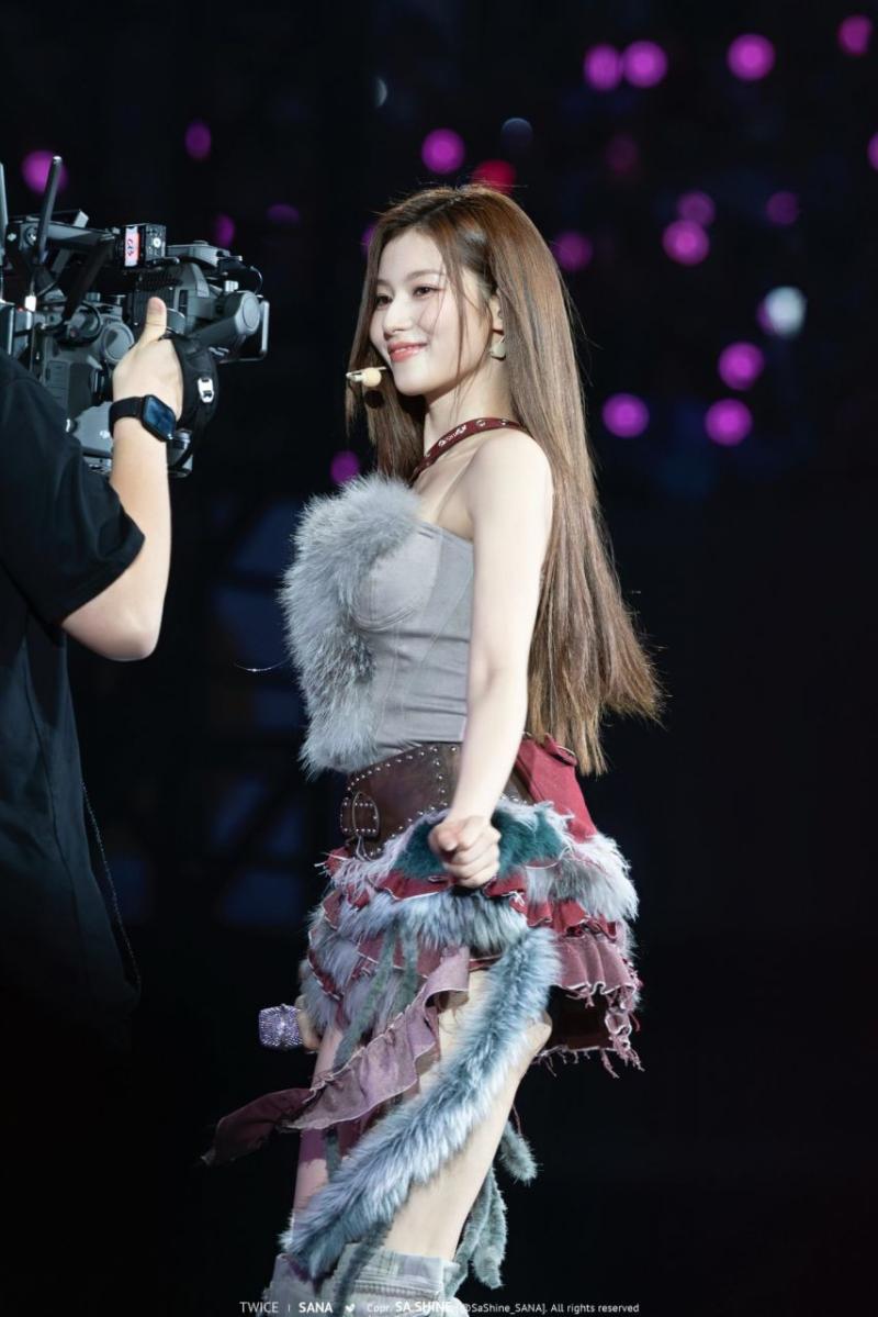 트와이스 사나