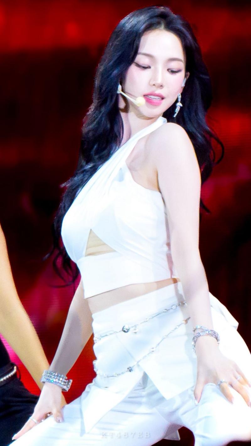 에스파 카리나