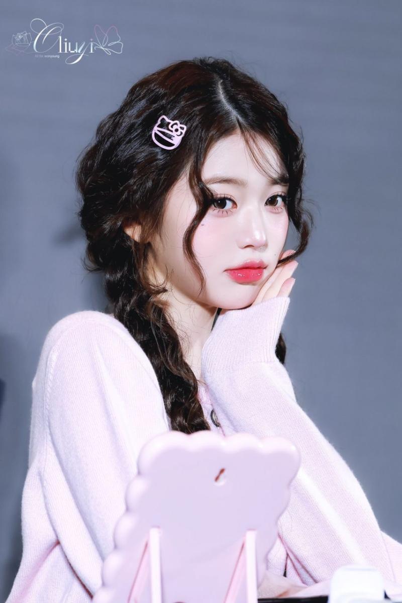 260103 상하이 팬사인회 아이브 장원영