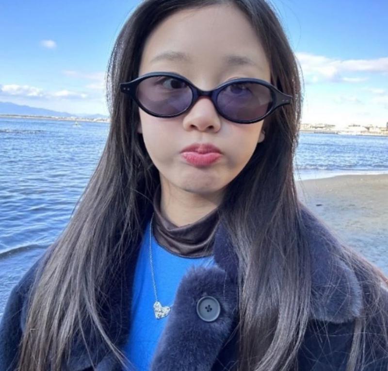 BABYMONSTER (베이비몬스터) 파리타