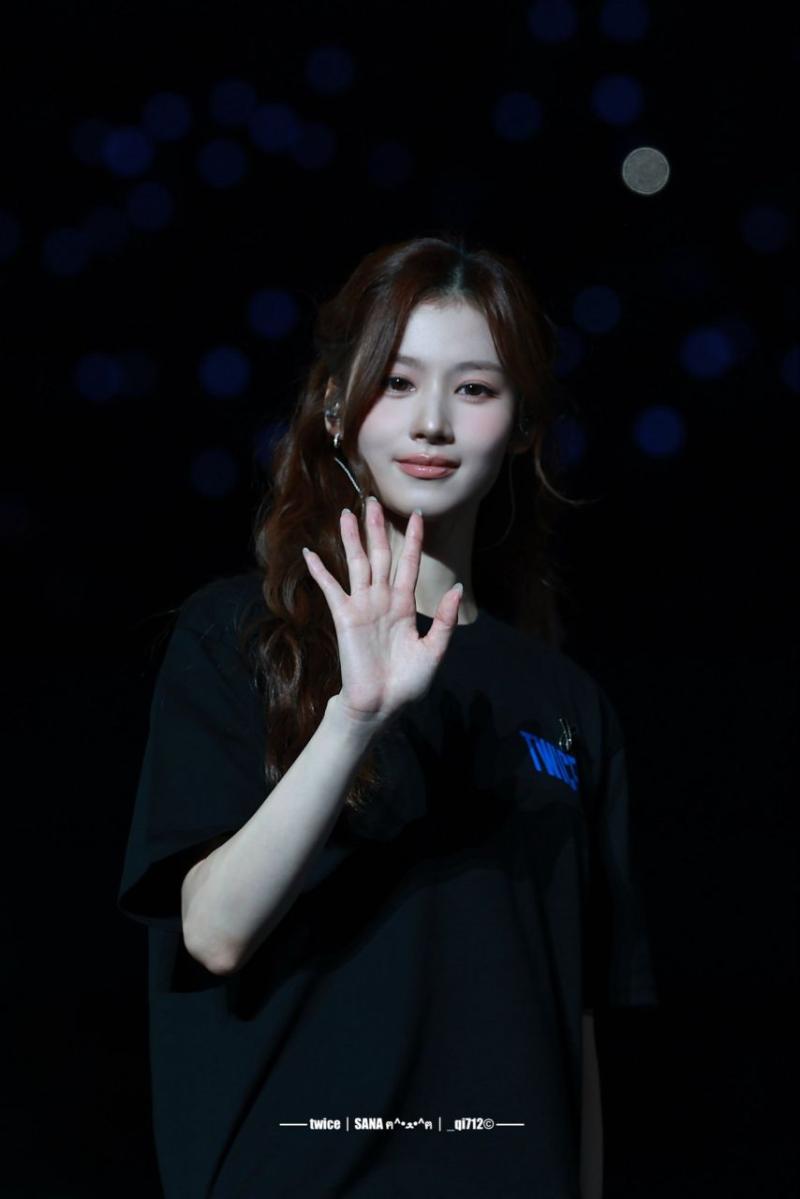 트와이스 사나