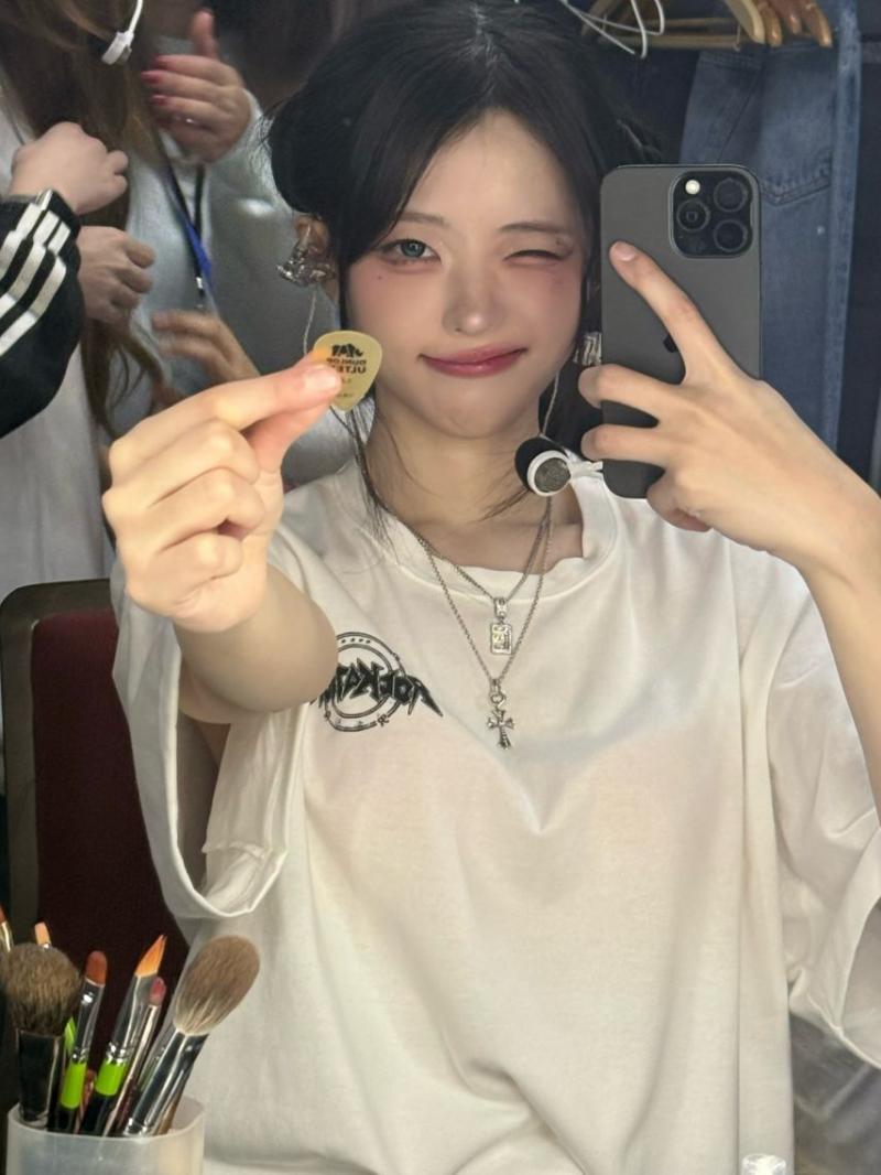 QWER 히나