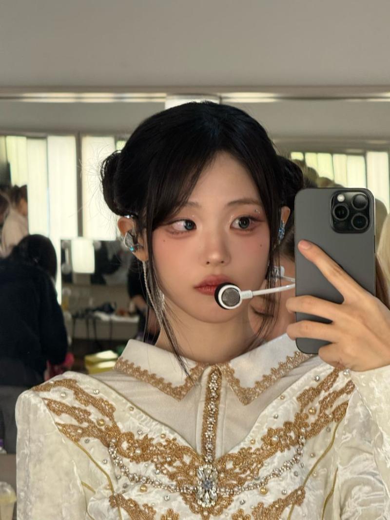 QWER 히나