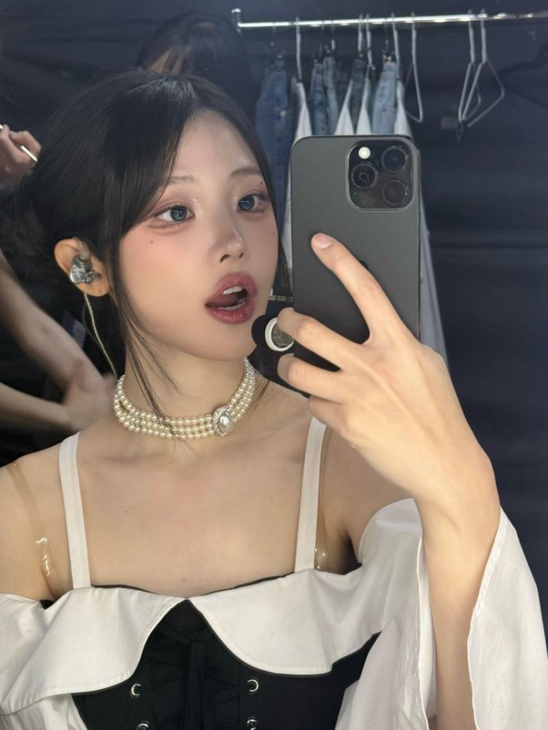 QWER 히나