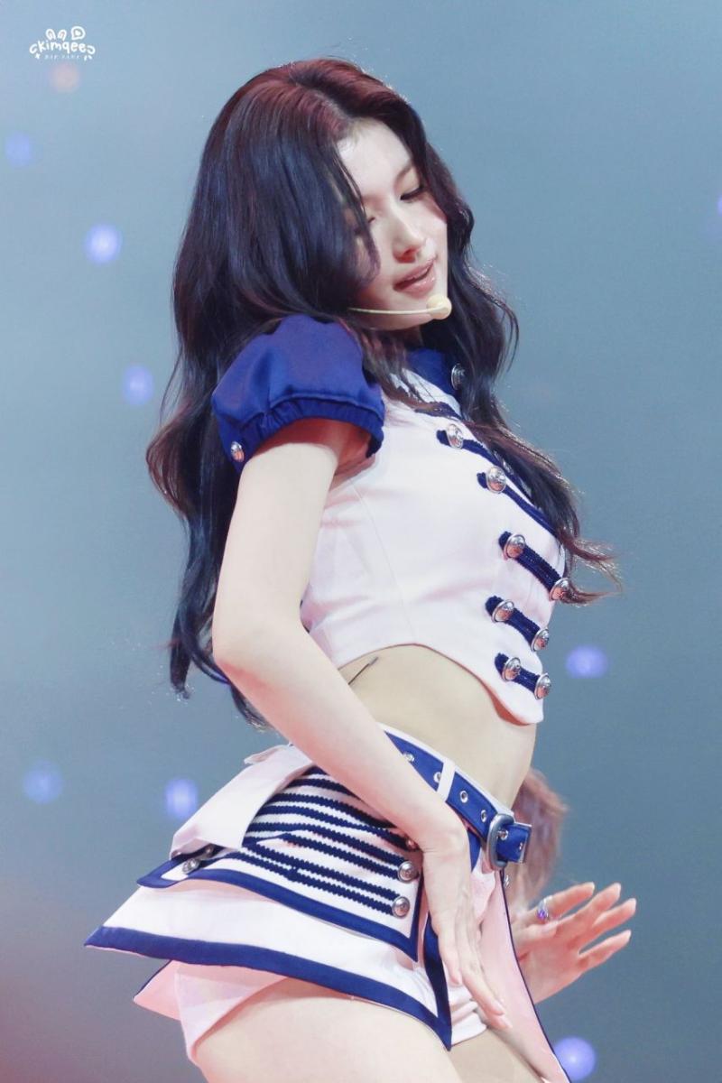 트와이스 사나