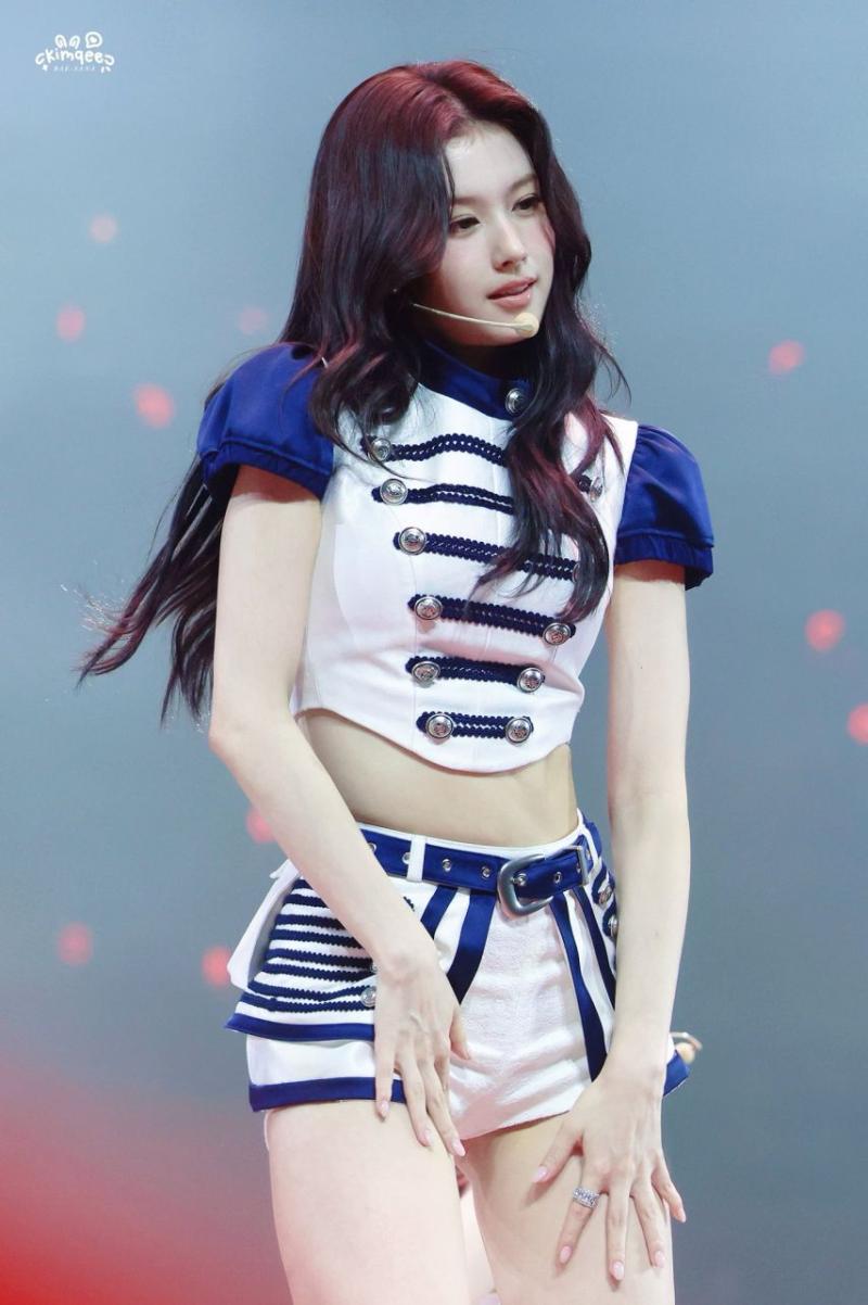 트와이스 사나