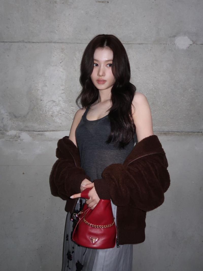 트와이스 사나