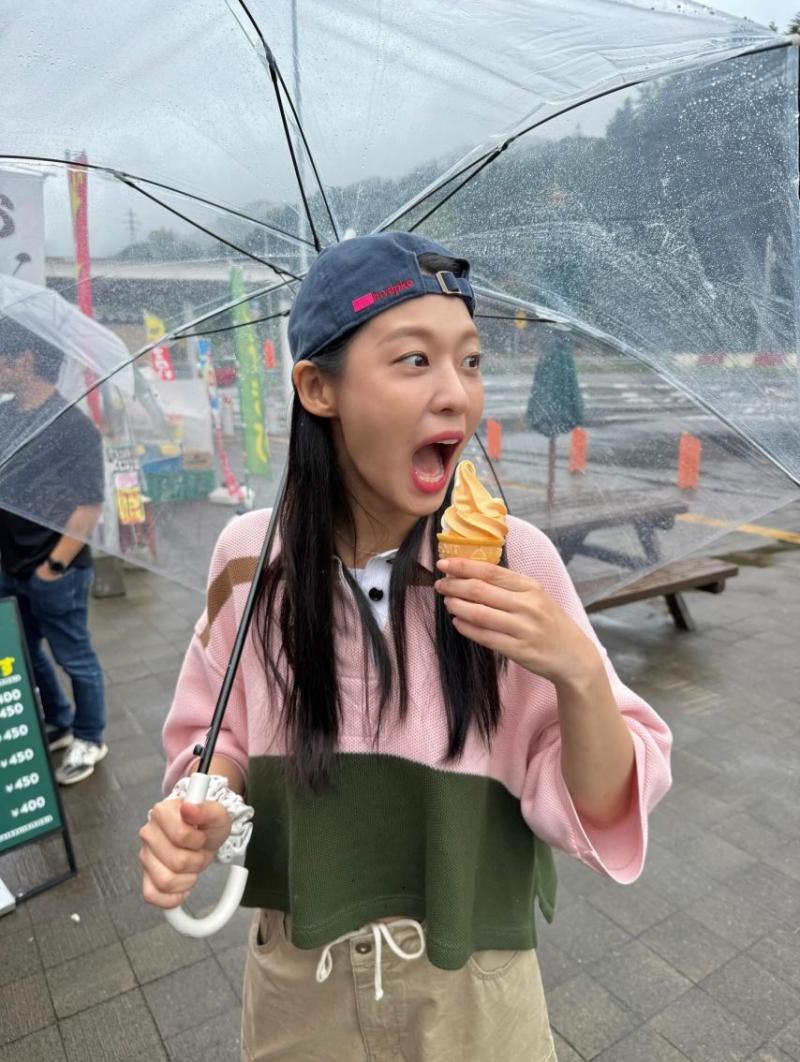 김설현