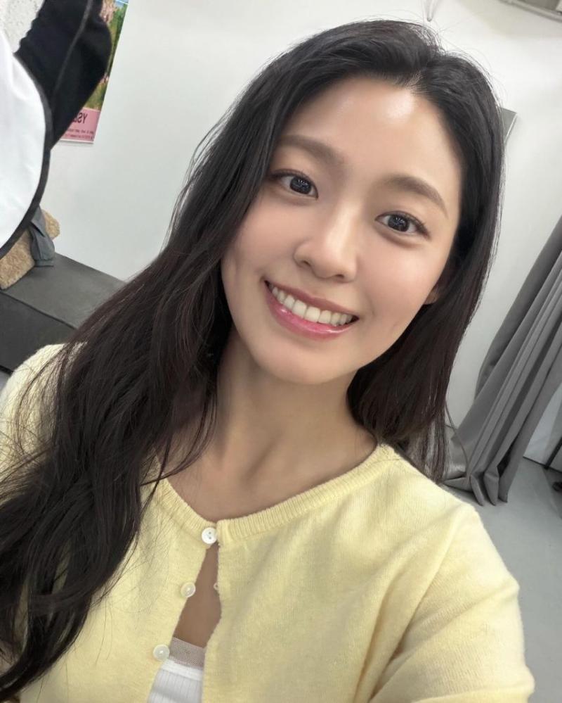 김설현
