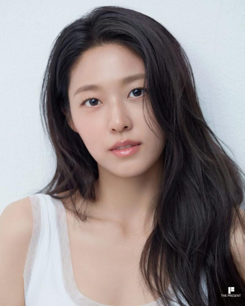 김설현