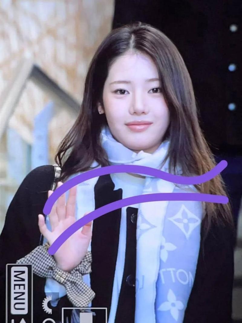 BABYMONSTER (베이비몬스터) 로라