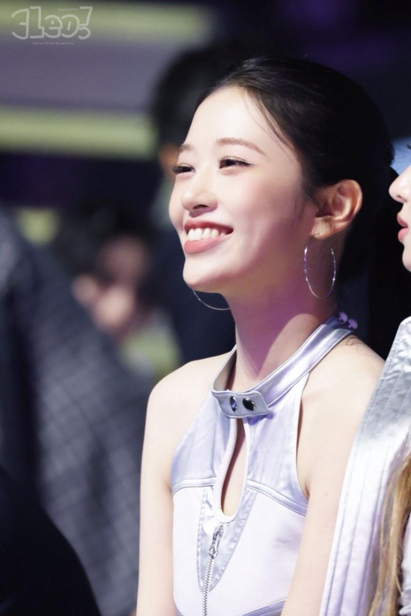 아이브 안유진