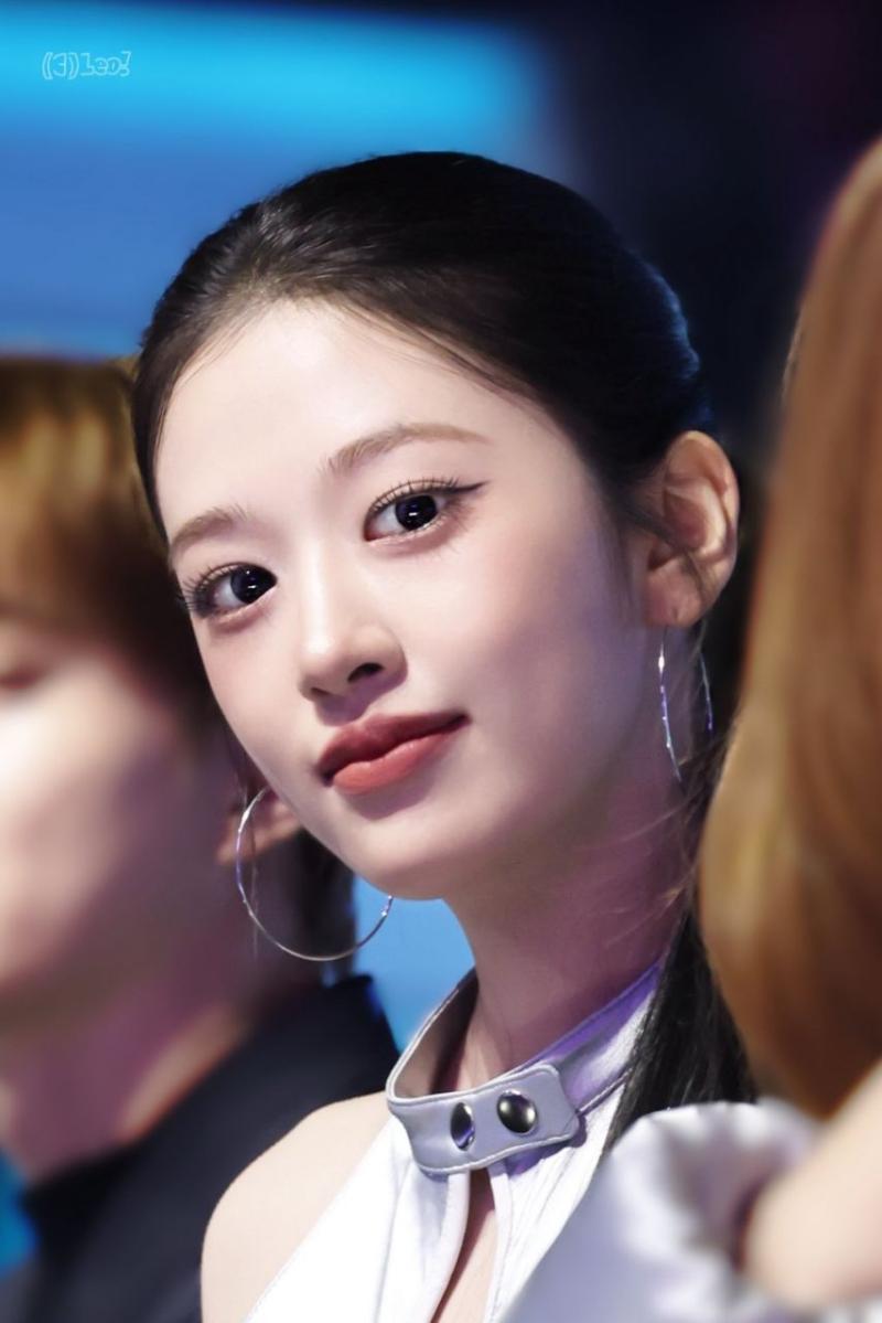 아이브 안유진