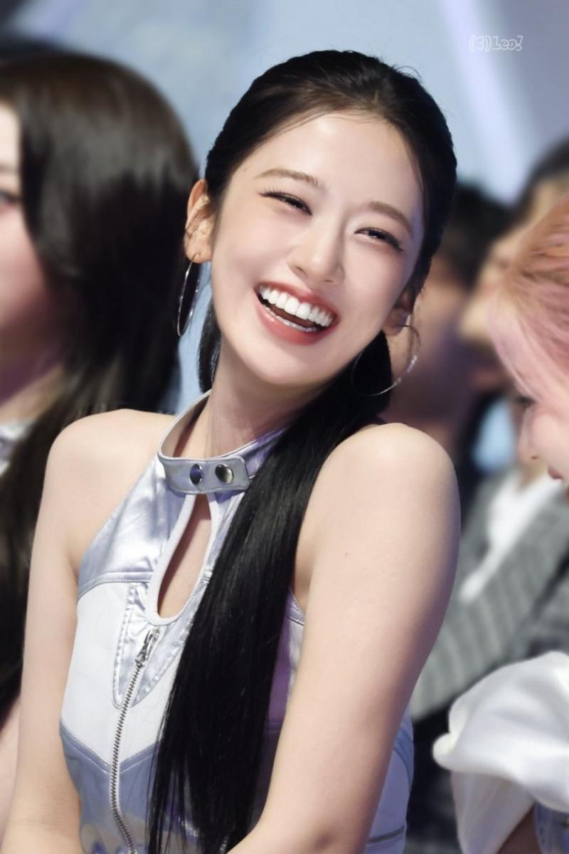 아이브 안유진