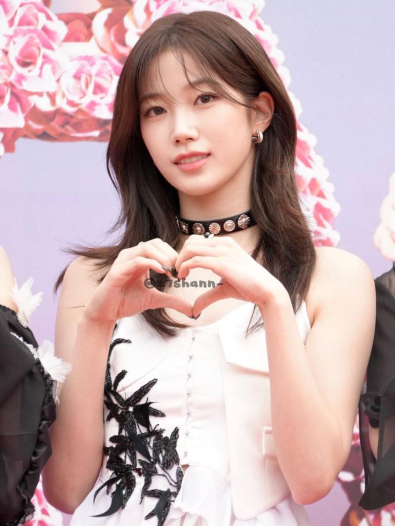 르세라핌 카즈하