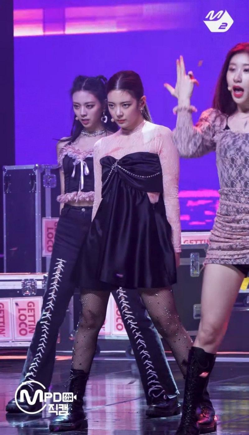 ITZY 리아