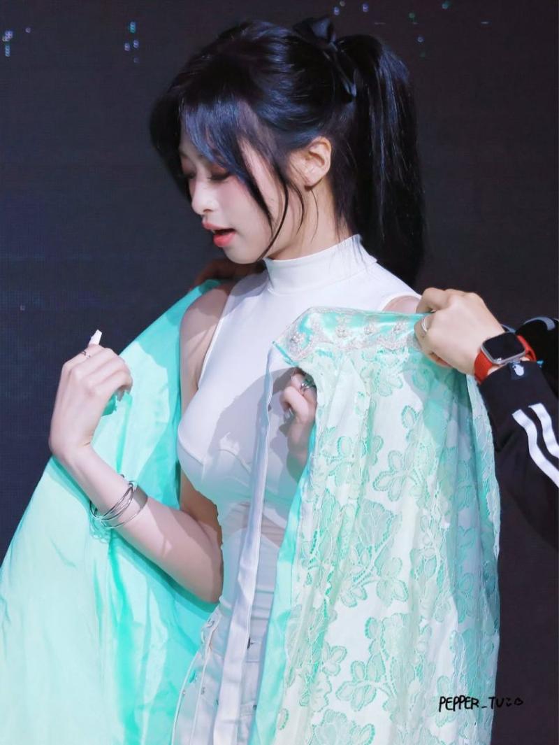 BABYMONSTER (베이비몬스터) 아현