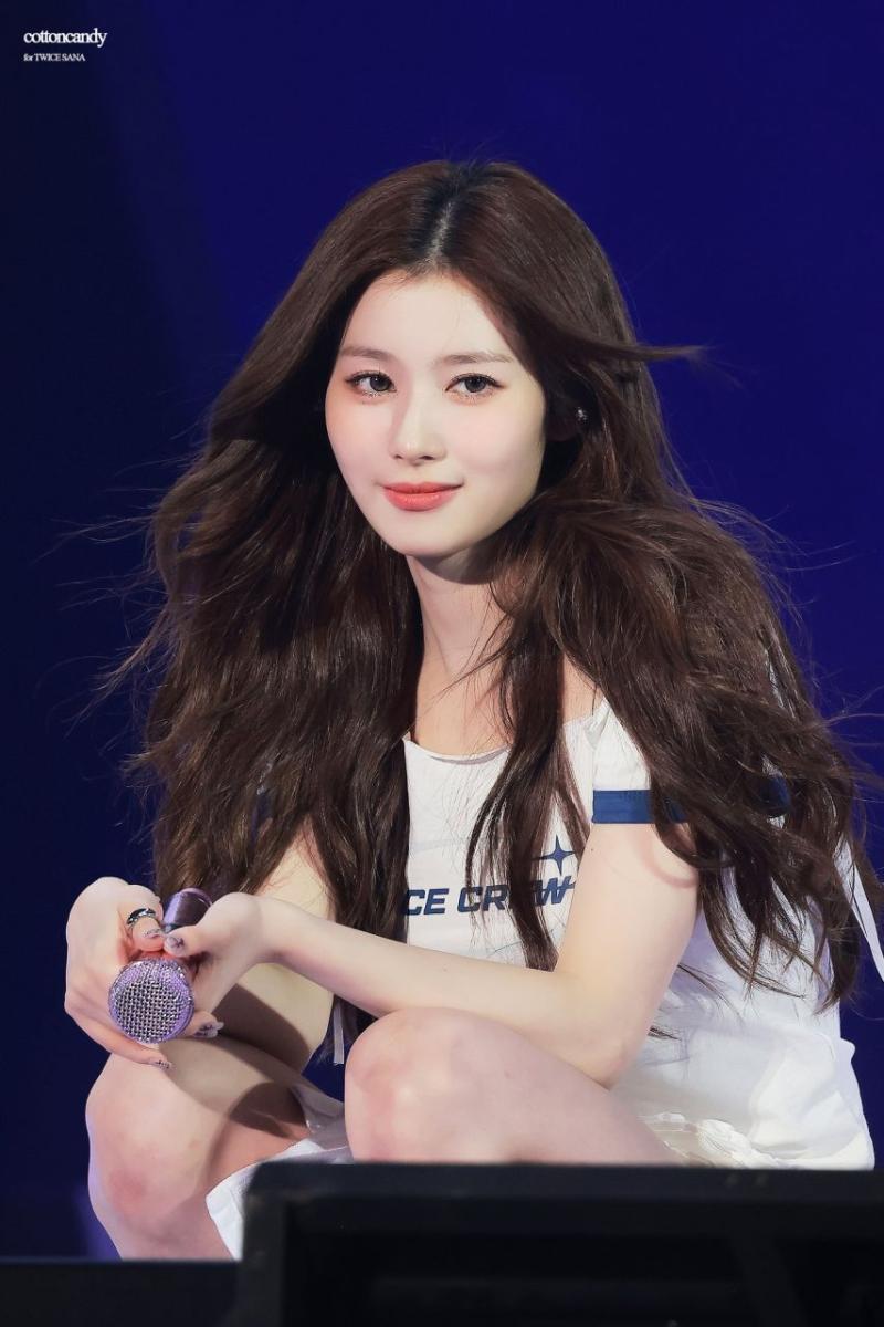 트와이스 사나