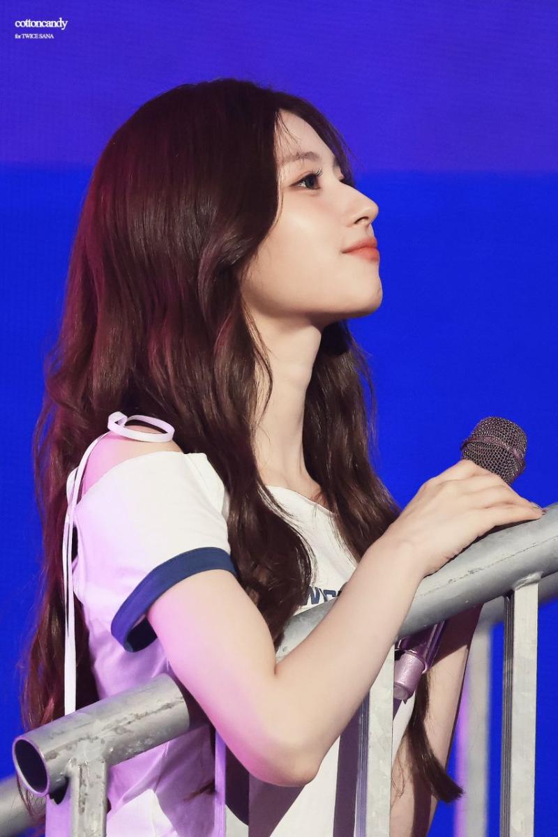 트와이스 사나