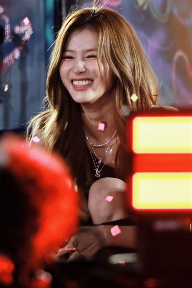 트와이스 사나