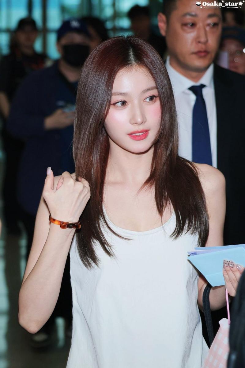트와이스 사나