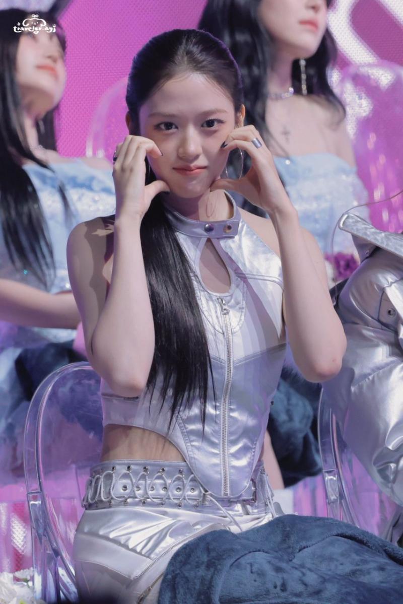 아이브 안유진