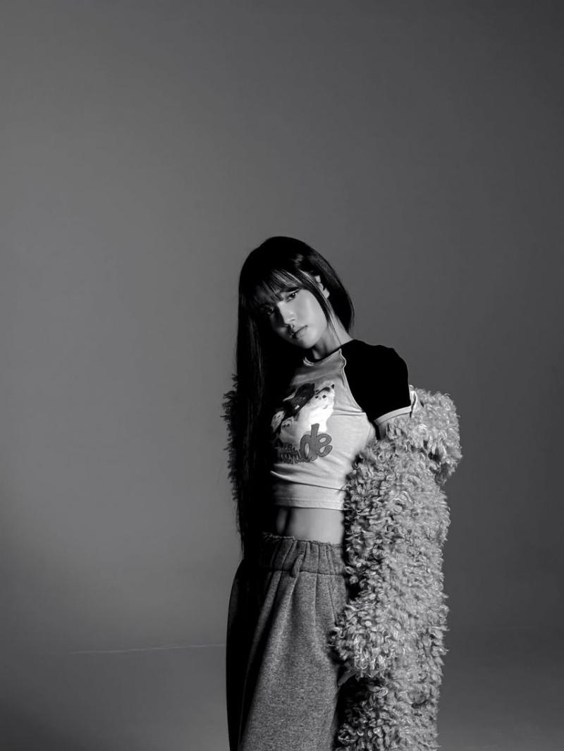 STAYC (스테이씨) 윤