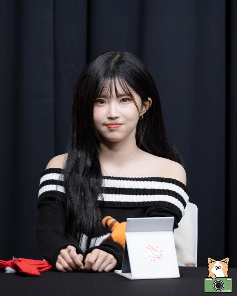 프로미스나인 송하영