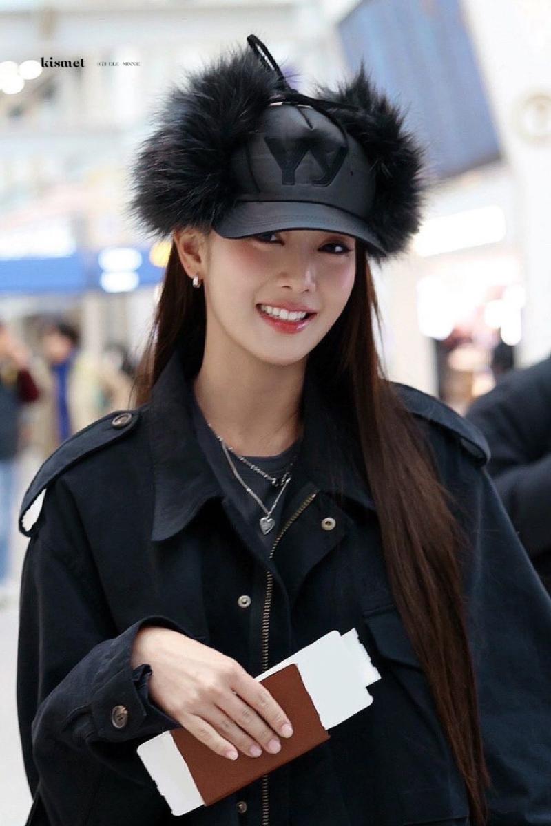 오늘 출국 아이들 민니