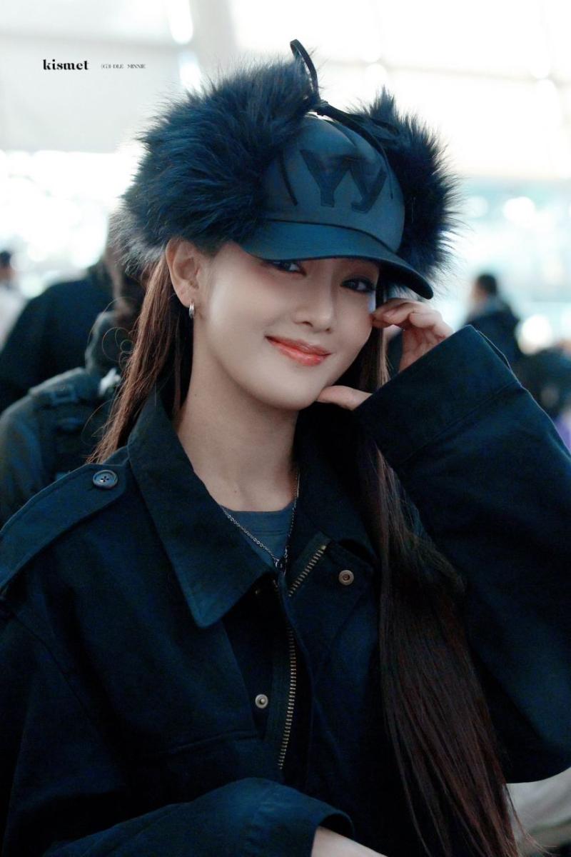 오늘 출국 아이들 민니