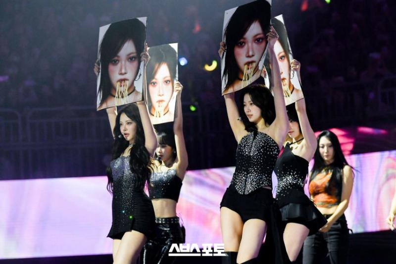 르세라핌 가요대전 현장포토