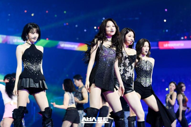 르세라핌 가요대전 현장포토