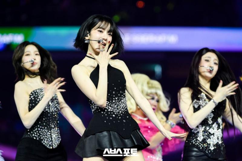 르세라핌 가요대전 현장포토