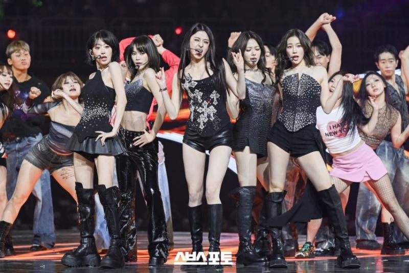 르세라핌 가요대전 현장포토