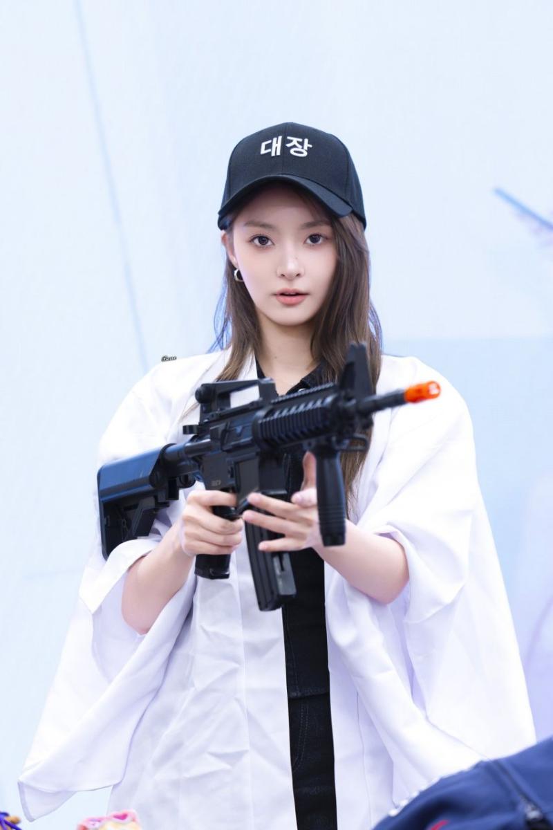 프로미스나인 이나경