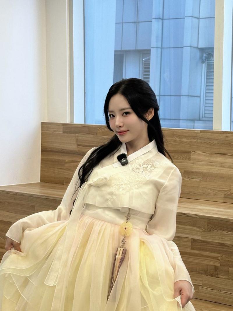 프로미스나인 박지원