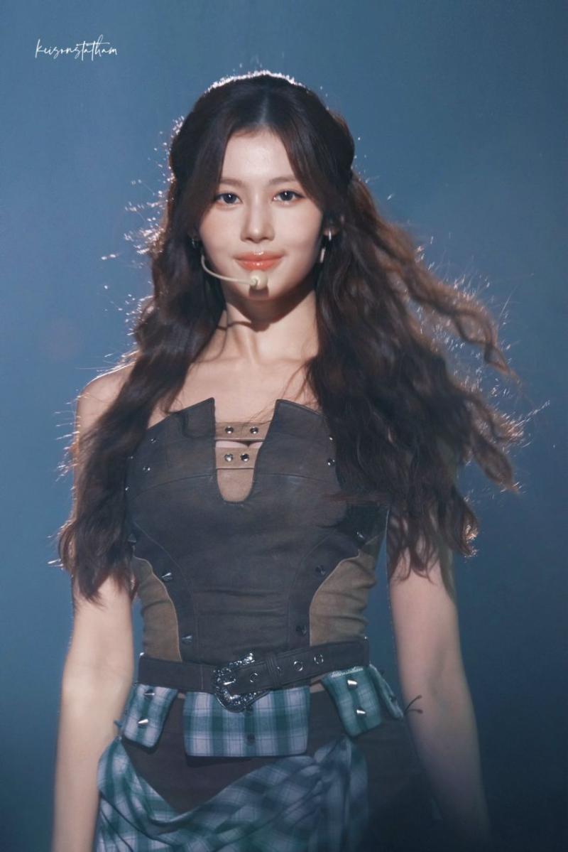 트와이스 사나