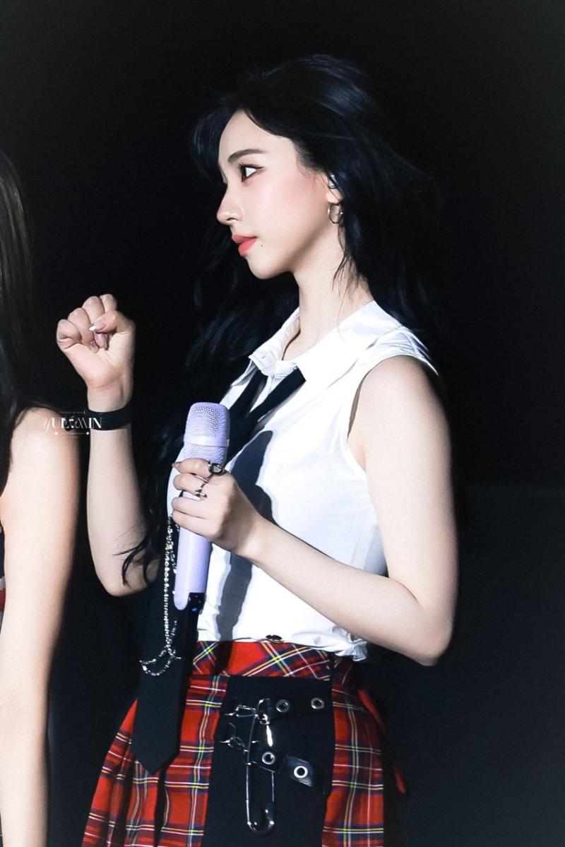 에스파 카리나