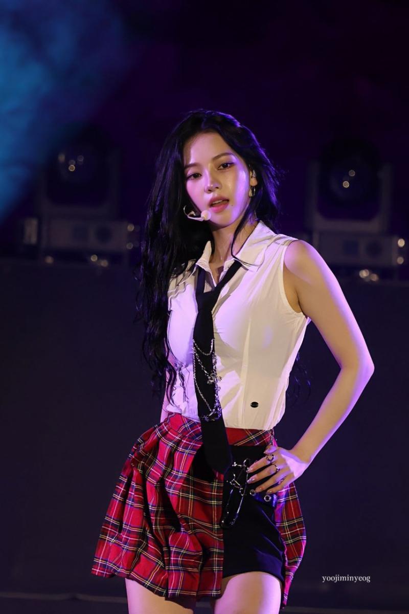 에스파 카리나