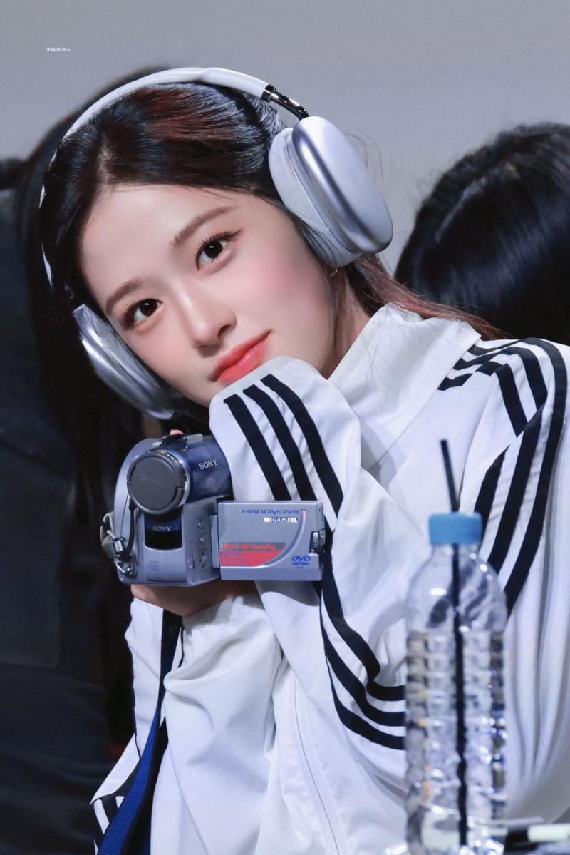아이브 안유진