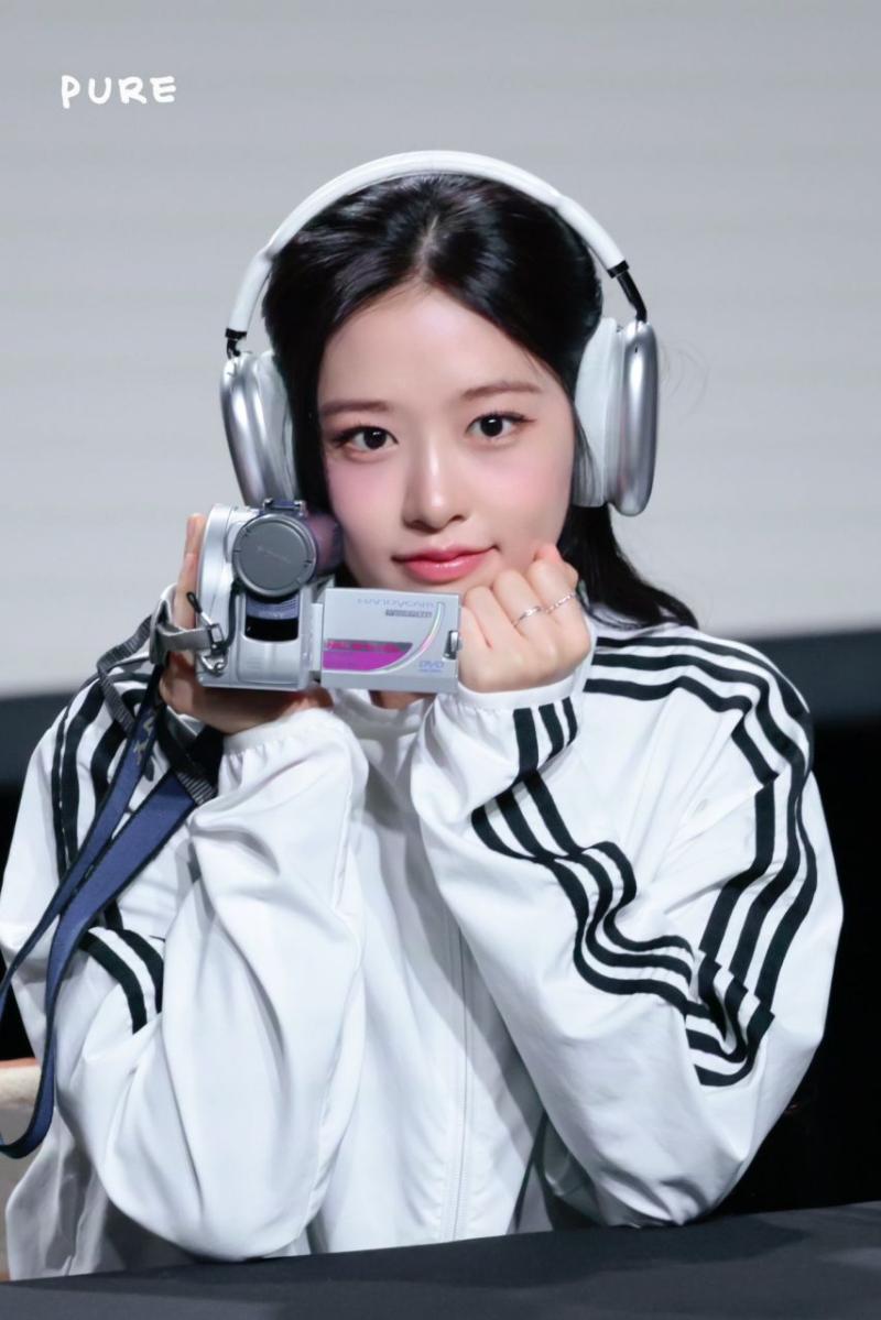 아이브 안유진