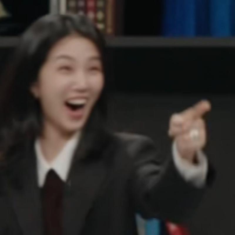 강지영 아나운서