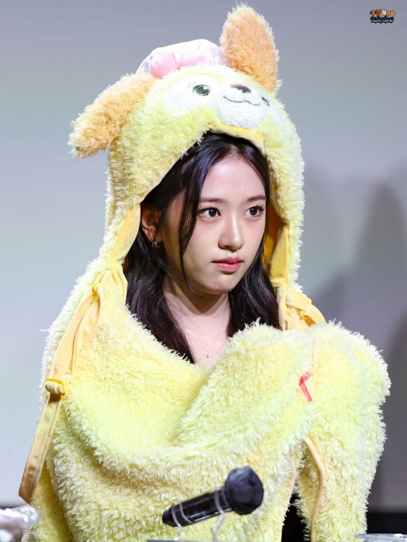 아이브 안유진