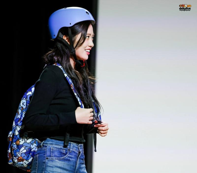 아이브 안유진