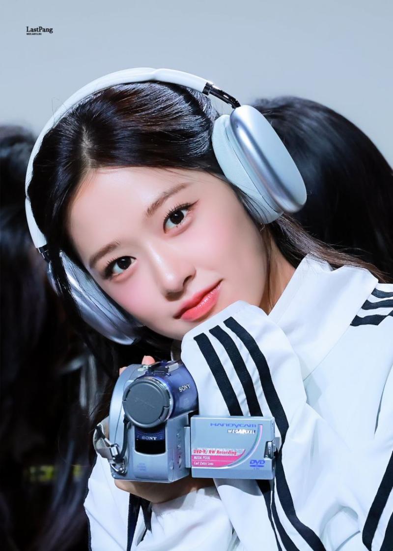 아이브 안유진