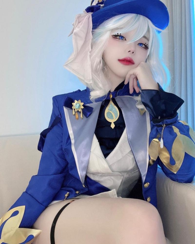 QWER 히나