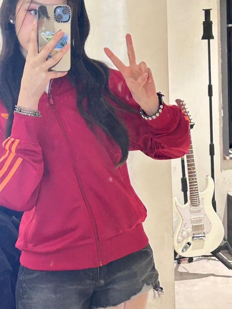 BABYMONSTER (베이비몬스터) 파리타